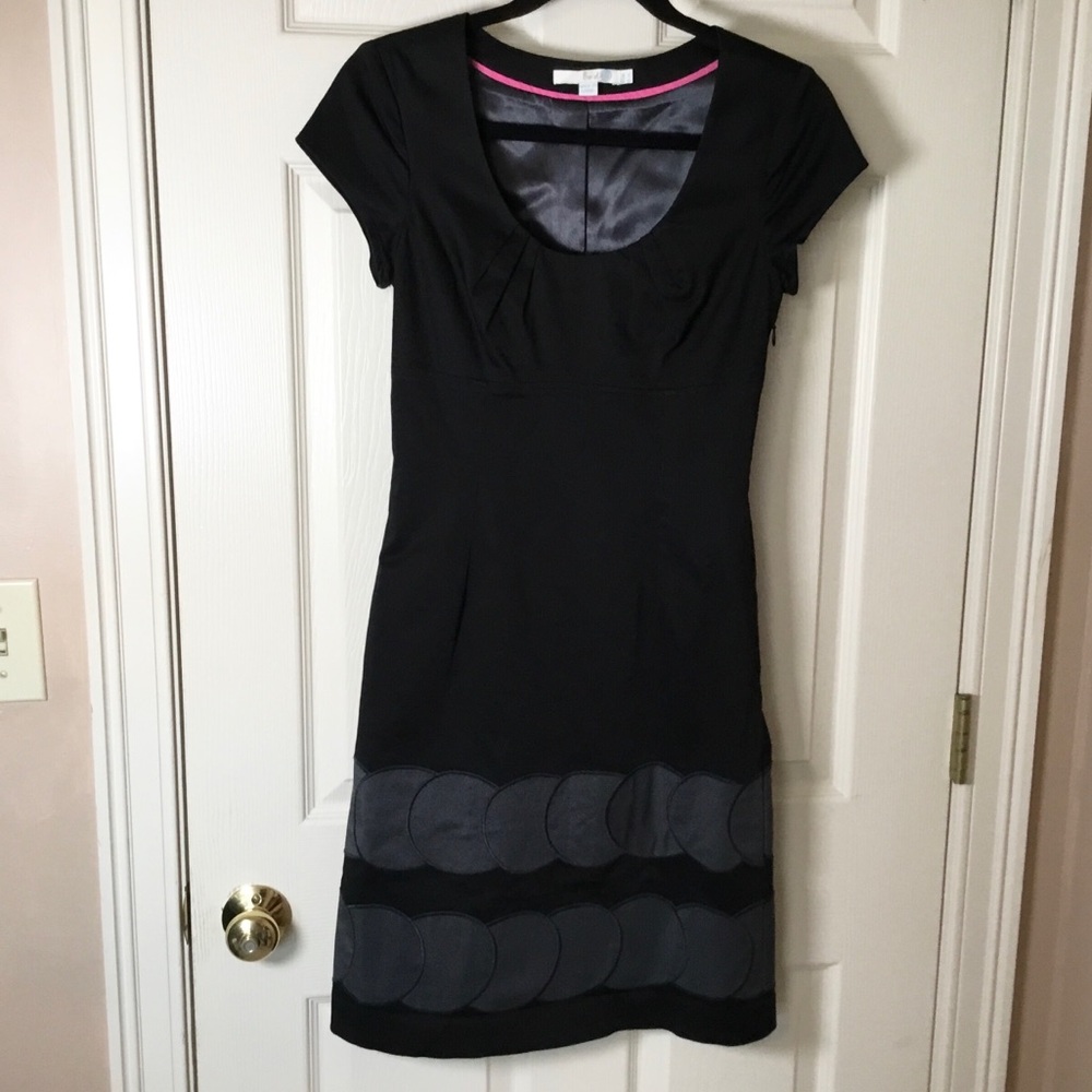 Boden Cap Sleeve Black & Gray Shift Dress - 2